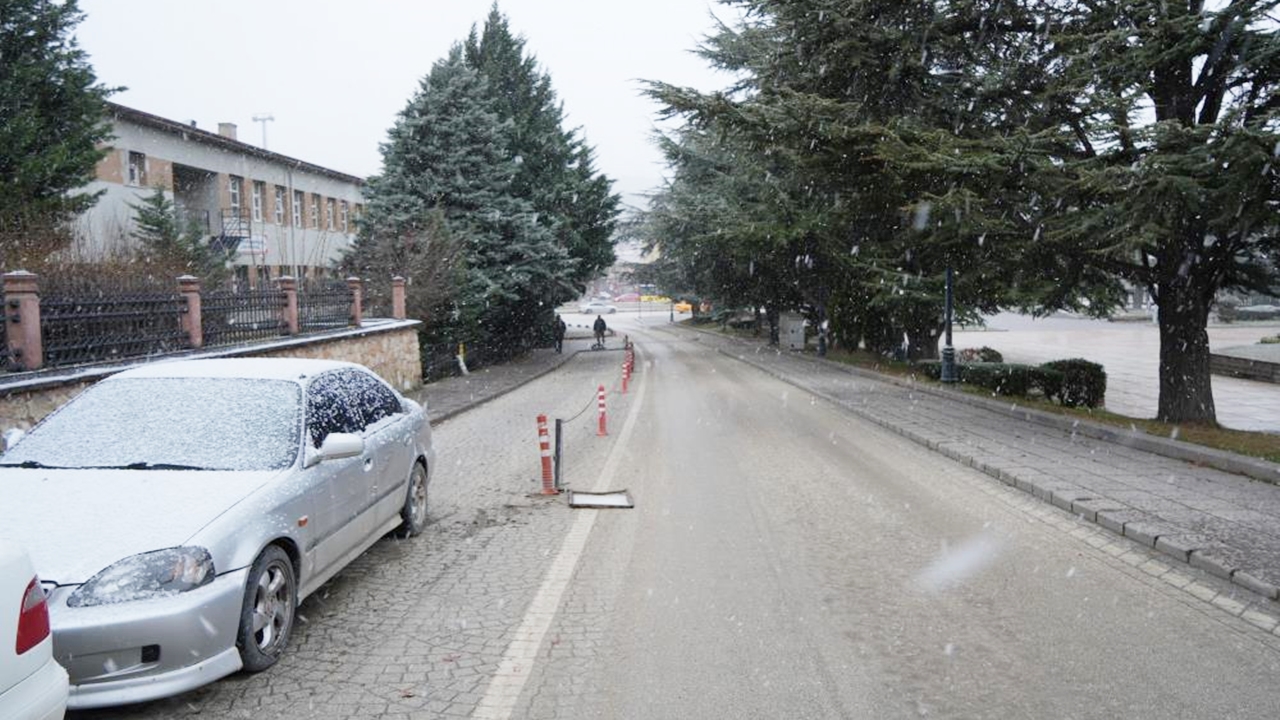 Kastamonu Da Kar Yağışı Kastamonu Kar (3)