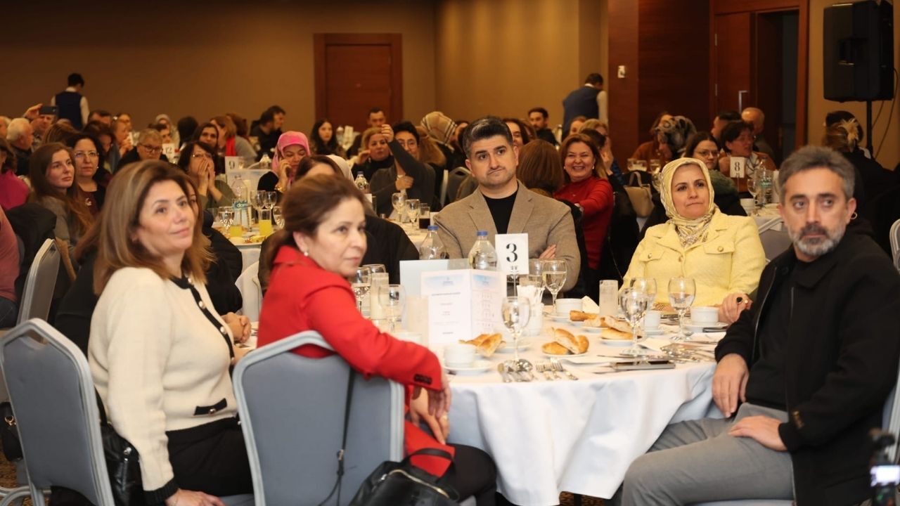 Kastamonu Kadın Derneği’nden Vefa Iftarı Kahraman Kadınlar Anıldı (5)