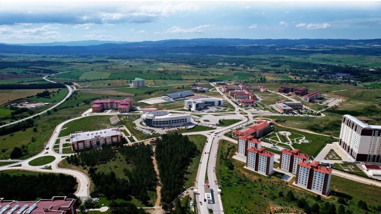 Kastamonu Üniversitesi'nde Ortak Lisansüstü Program Açıldı 88888888-3