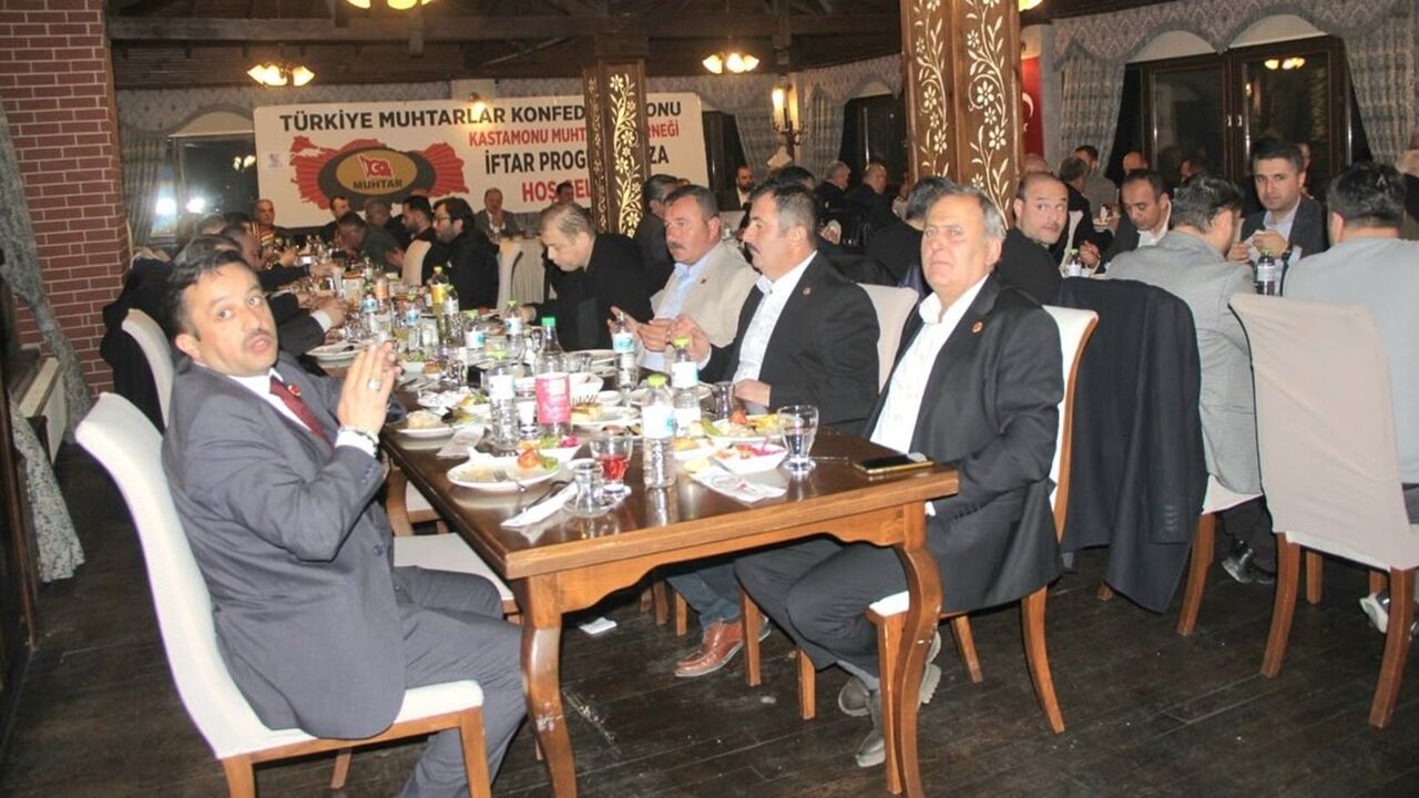 Kastamonu Valisi Meftun Dallı Muhtarlar (3)