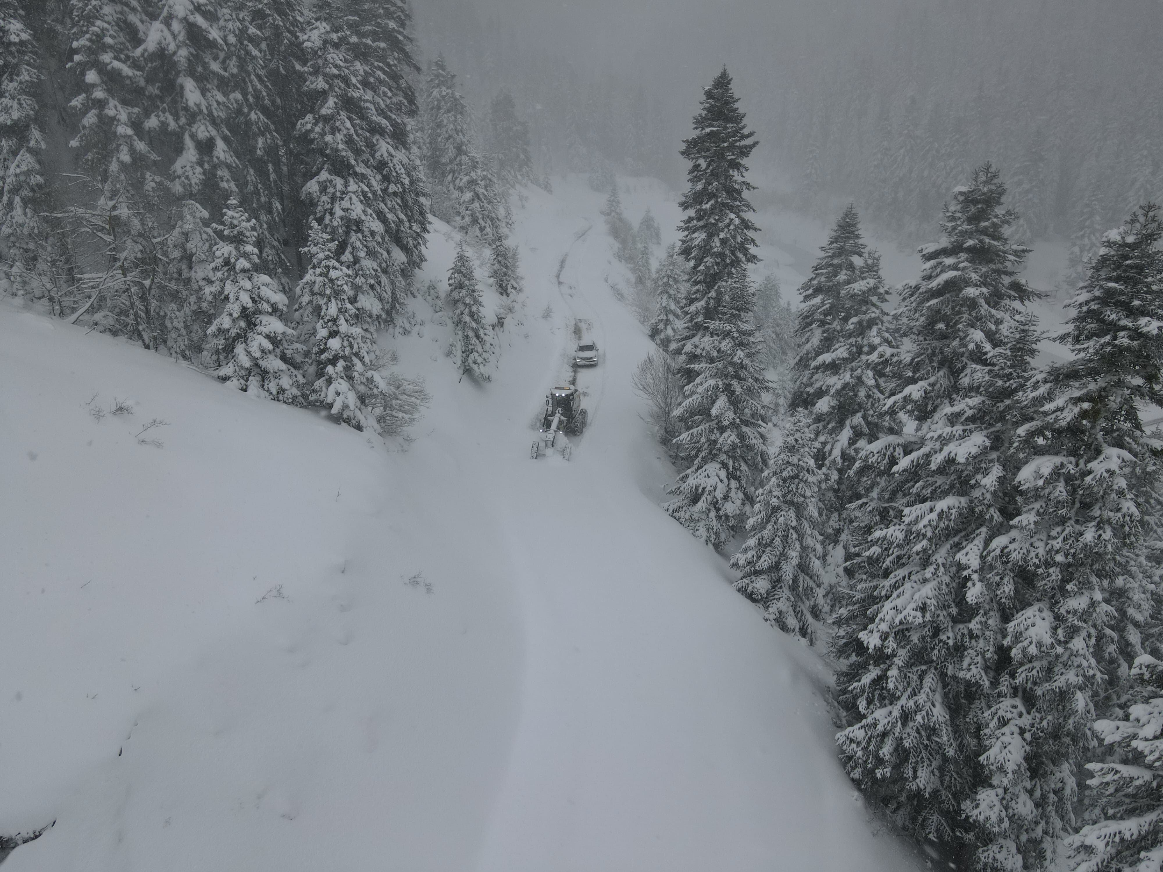 Kastamonu Ve Samsun'da Zorlu Kar Mücadelesi! 50 Iş Makinesi Çalışıyor Kar 1 Metreyi Aştı! 22