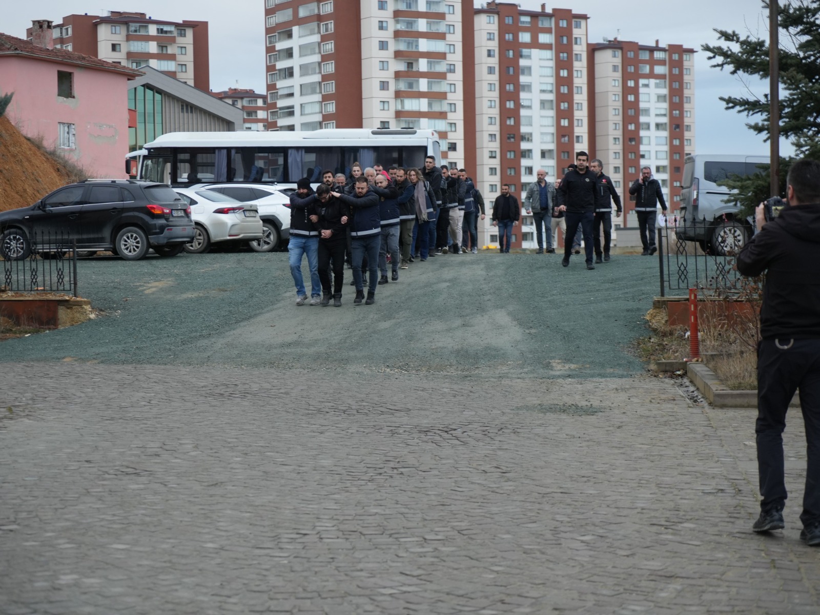 Kastamonu'da 23 Adrese Operasyon 3 Kişi Tutuklandı! 12-3