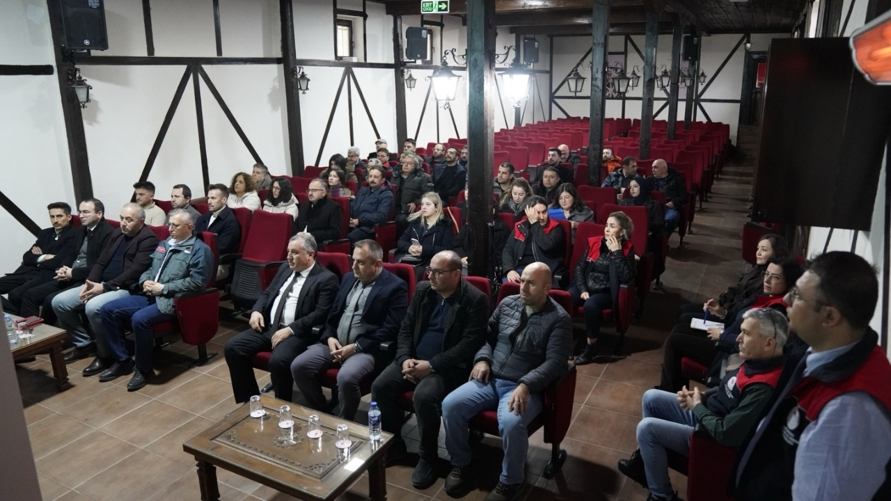 Kastamonu’da B Reçete Hazırlığı Başladı İlçelere Bilgilendirme Yapıldı (4)