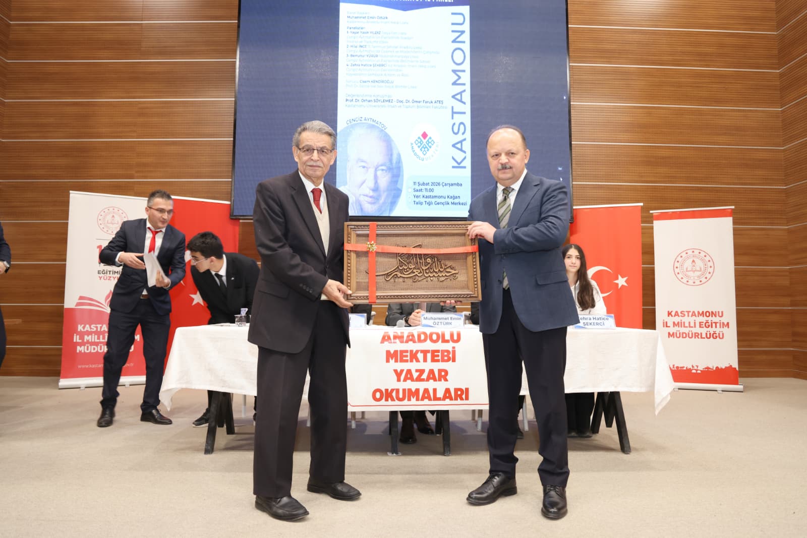 Kastamonu'da 'Cengiz Aytmatov İl Paneli' Düzenlendi 12