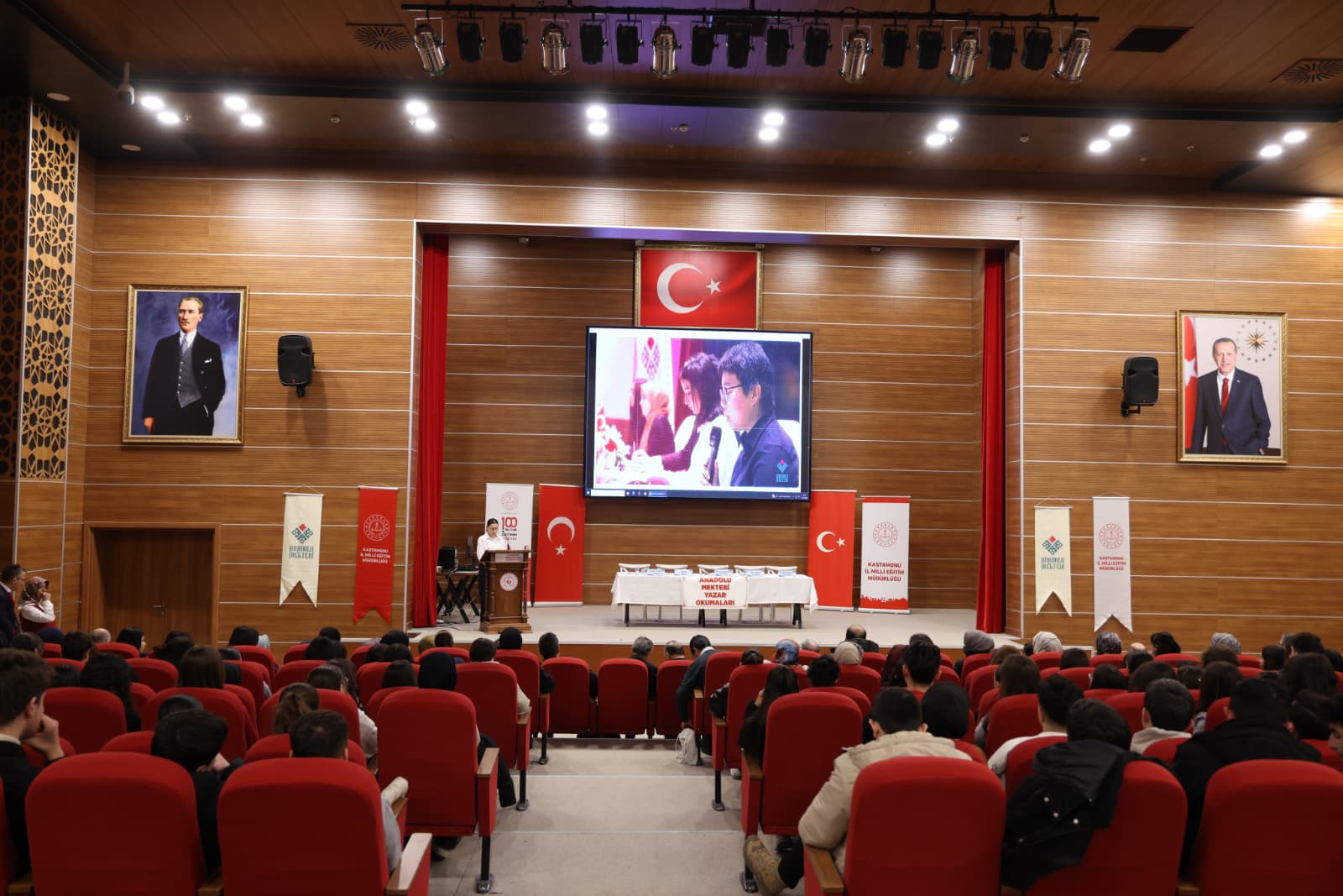 Kastamonu'da 'Cengiz Aytmatov İl Paneli' Düzenlendi 22