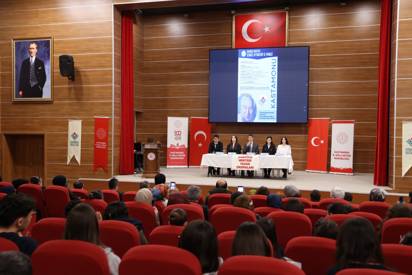 Kastamonu'da 'Cengiz Aytmatov İl Paneli' Düzenlendi 44