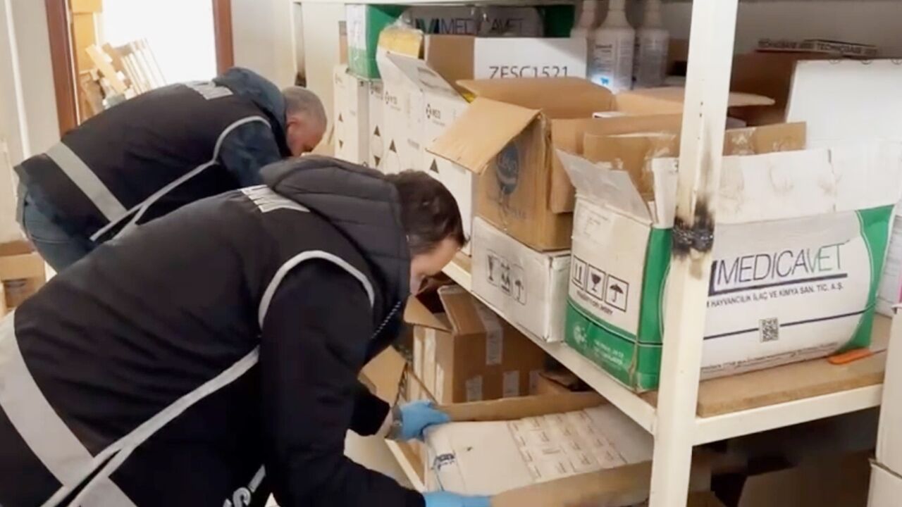 Kastamonu’da Kaçak Veteriner İlaç Operasyonu (4)