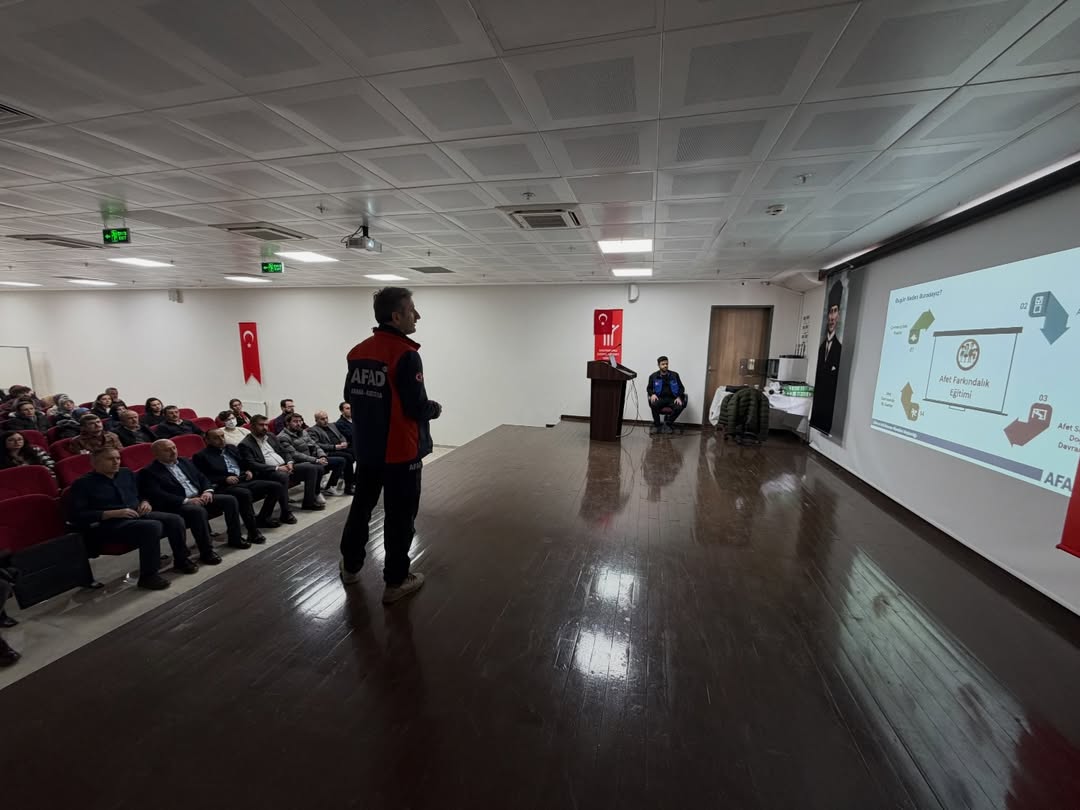 Kastamonu'da Kurum Personeline Kapsamlı Eğitim Yangın Tatbikatı Yapıldı 214