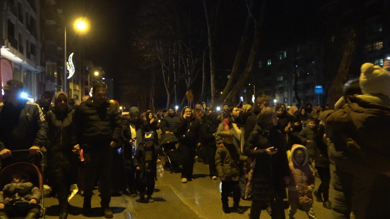 Kastamonu'da Ramazan Coşkusu Fenerli Yürüyüşle Başladı 13