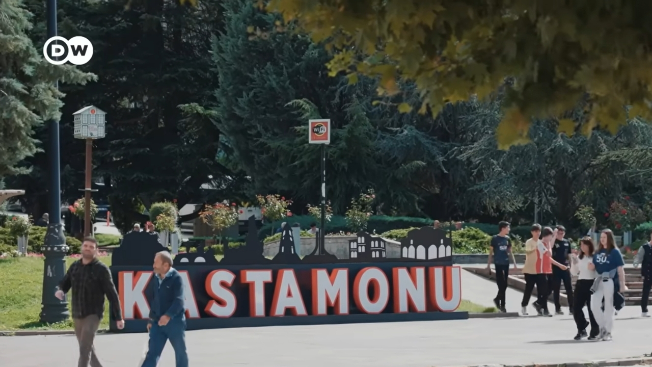 Kastamonu’da Sosyal Hayat Tartışması Gençler Ne Bekliyor (2)