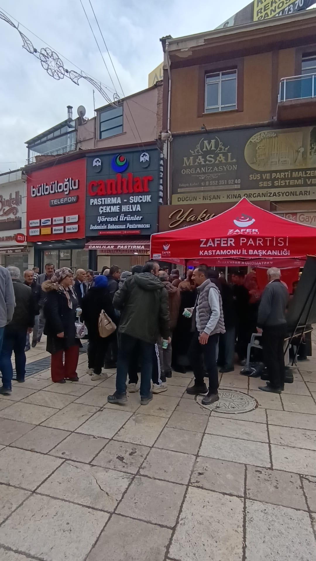Kastamonu’dan Net Mesaj Şehitlerin Bedeli Anayasa Masasına Konamaz