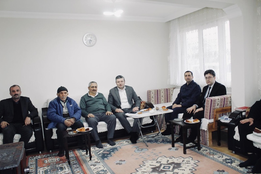 Kastamonu'nun Ilçe Kaymakamı Büyüklerin Duasını Aldı 88888888888888888888888888888888888888888888888888888888888888888888888888888888888888888888888888888888888888888888888888888888888