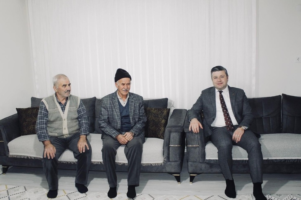 Kastamonu'nun Ilçe Kaymakamı Umreden Dönen Vatandaşları Ziyaret Etti 44