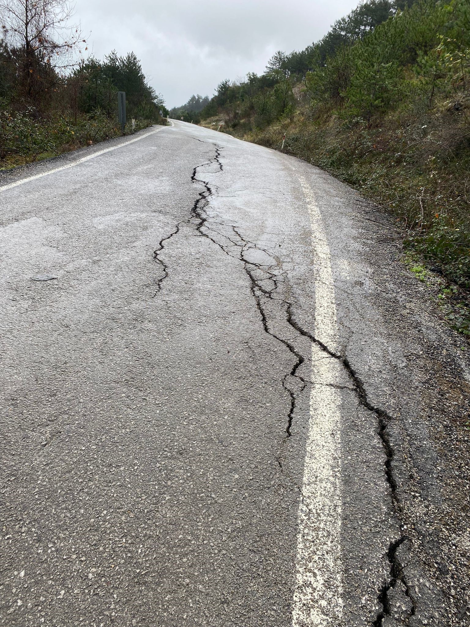 Kastamonu'nun Ilçelerinde Yağış Sonrası Heyelan Meydana Geldi! 8