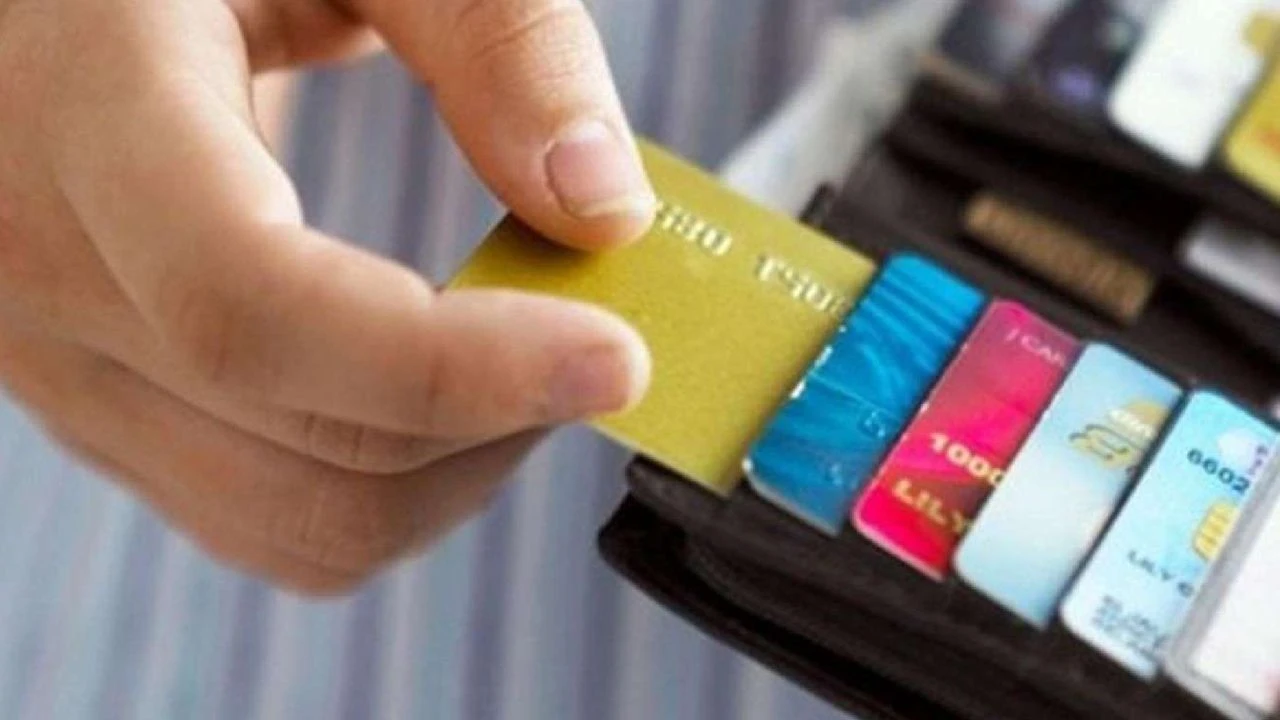Kredi Kartı Limitlerinde Yeni Dönem 400 Bin Tl Üstüne Kademeli Düşüş