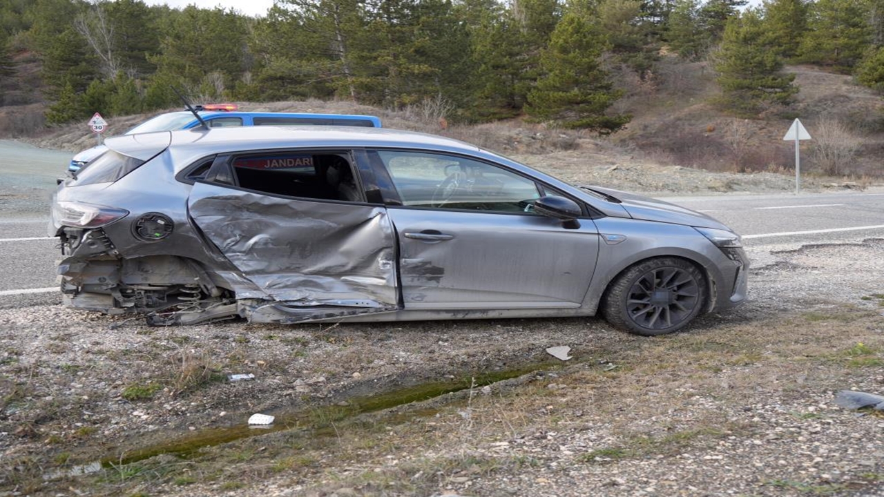 Lkollü Şekilde Kullandığı Kamyonetin (6)