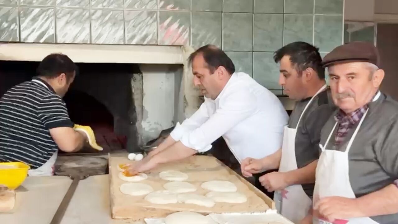Metin Yamalı Pide
