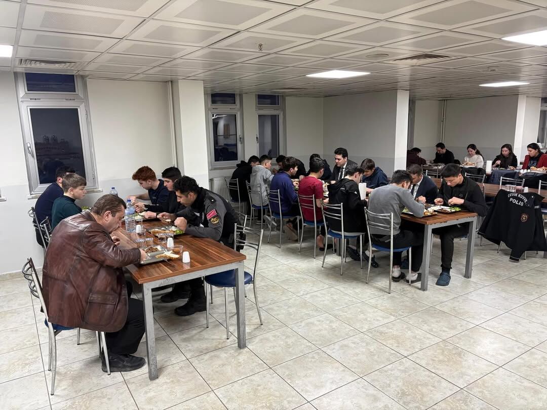 Protokol De Katıldı Kastamonu'nun Ilçesinde Gönül Sofrası Kuruldu 2