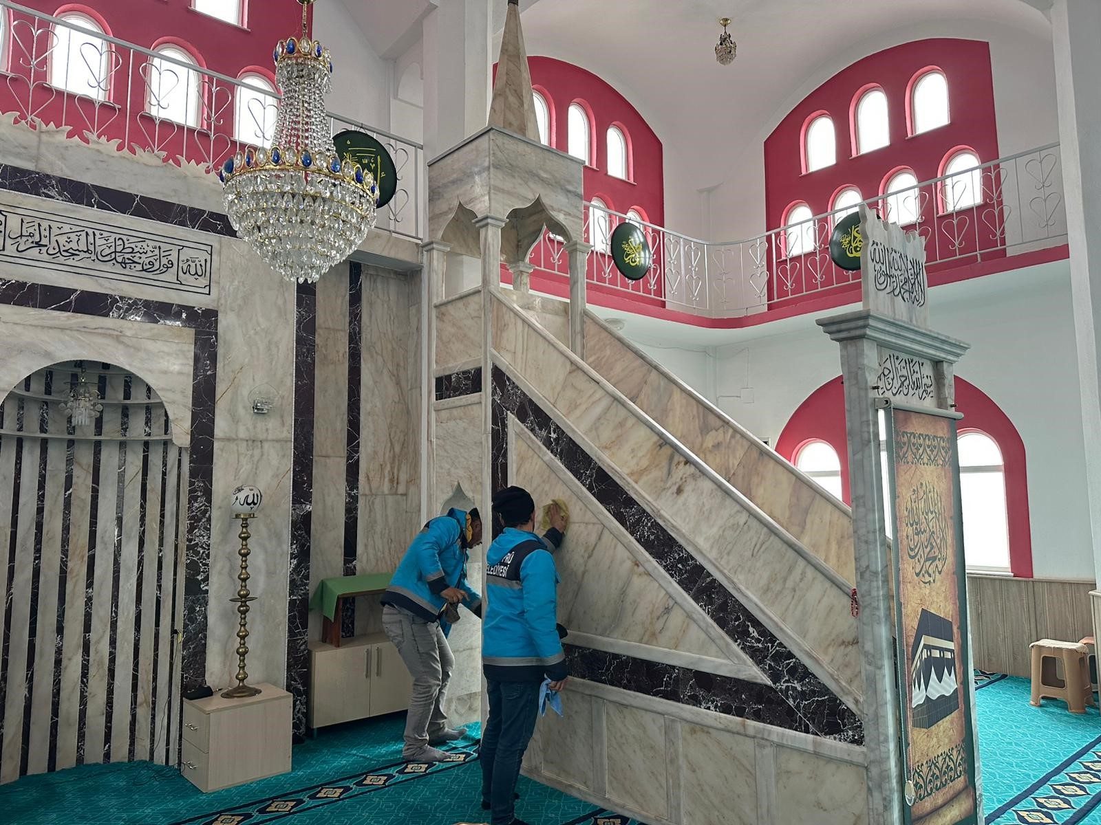 Ramazan Öncesi Camilerde Kapsamlı Temizlik Başladı1