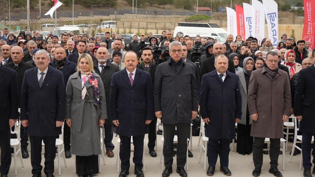Sağlık Bakanı Memişoğlu Kastamonu Da Fizik Tedavi (2)