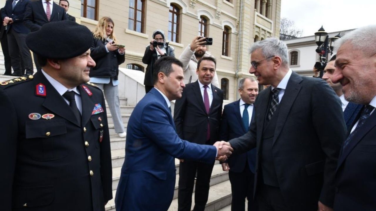 Sağlık Bakanı Memişoğlu Kastamonu’da Konuştu ‘Türkiye Sağlık Teknolojisini Üreten Bir Ülke Olma Yolunda’ (3)