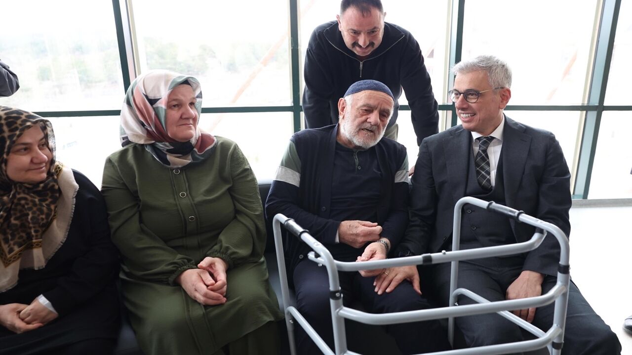 Sağlık Bakanı Memişoğlu'ndan Kastamonu Selfisi (4)