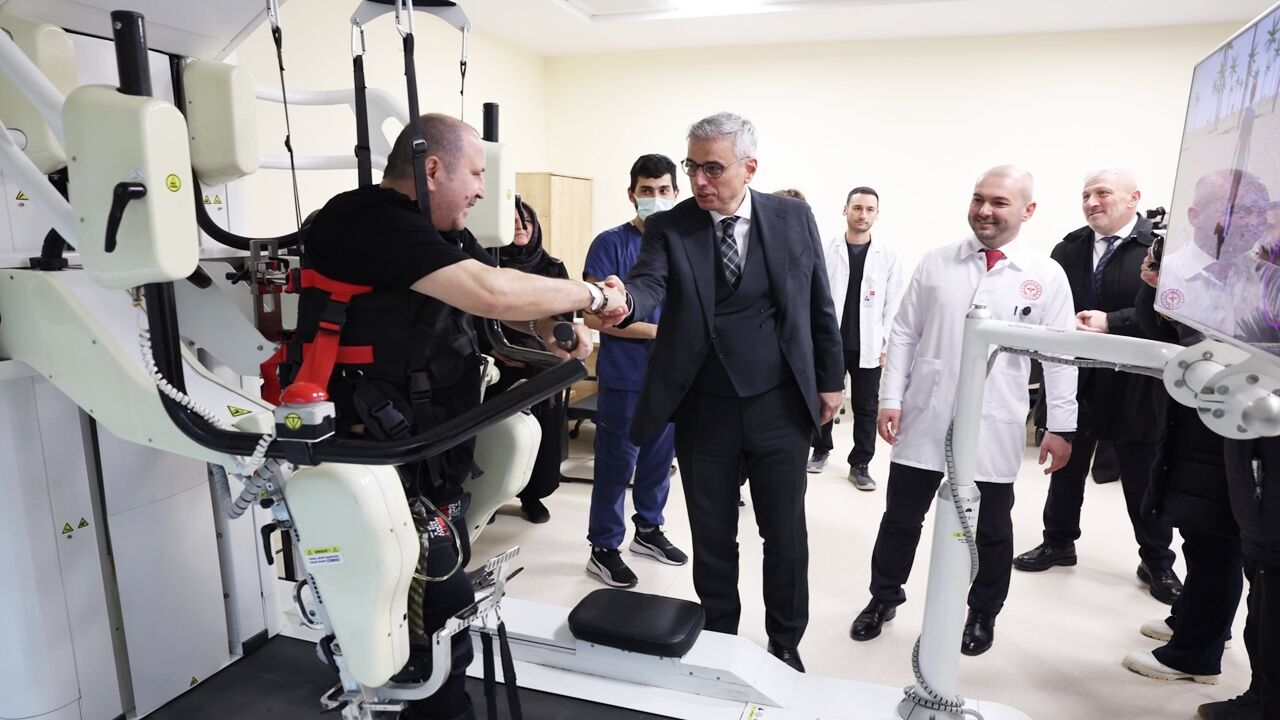 Sağlık Bakanı Memişoğlu'ndan Kastamonu Selfisi (5)