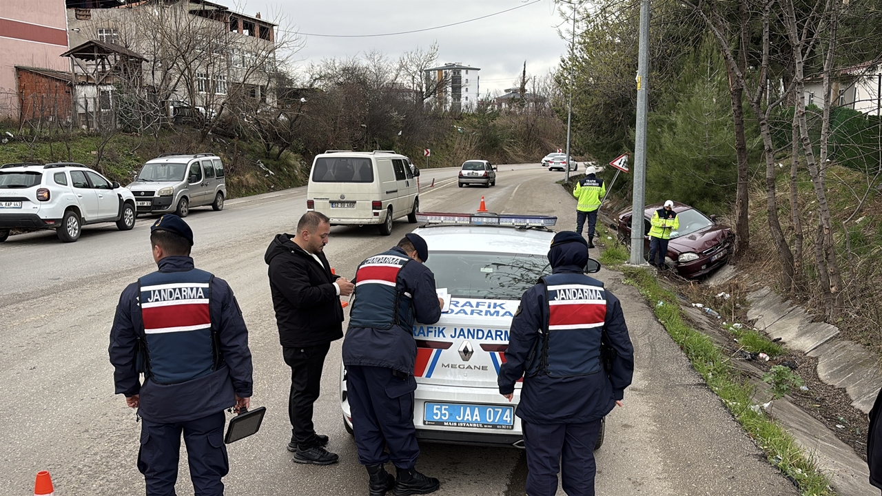 Samsun Trafik Kazası Yaralı Orman Yolu (3)