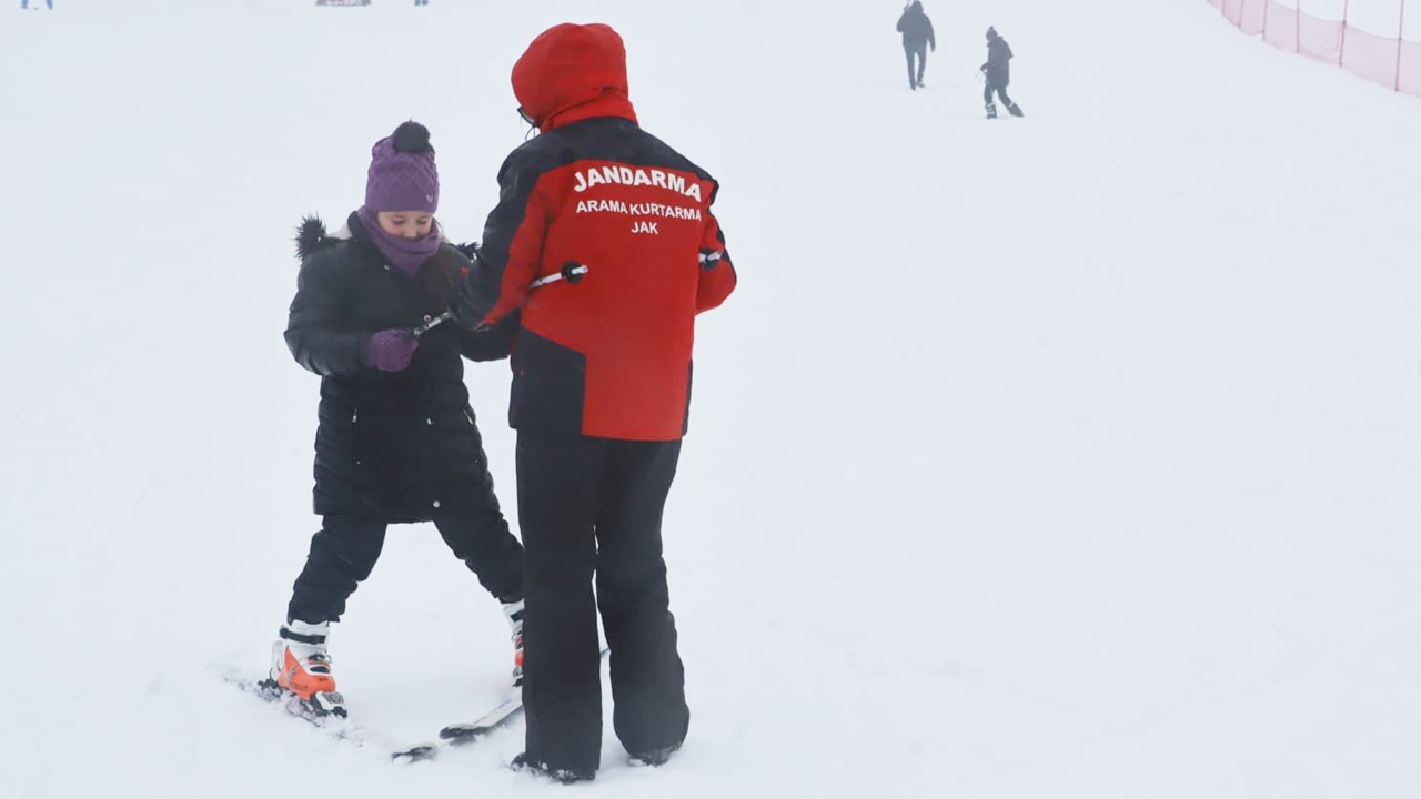 Şehit Aileleri Ilgaz Kayak (4)