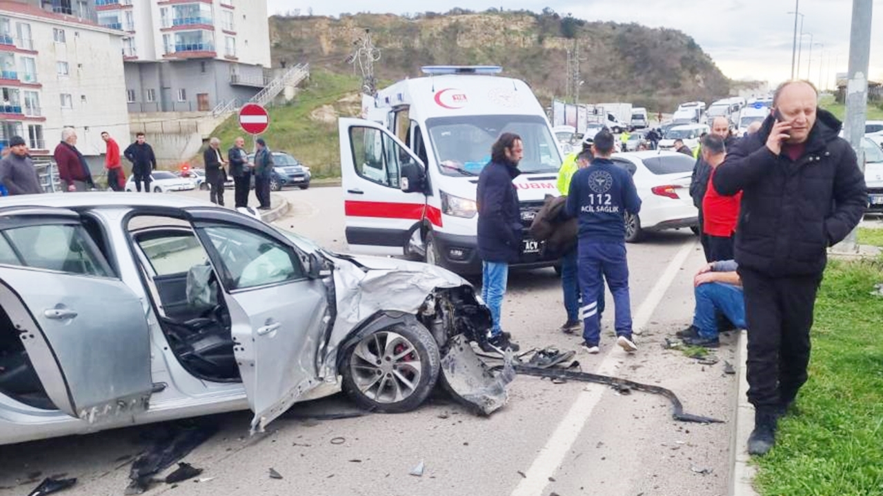 Sinop Kaza Yaralı Kavşak (3)