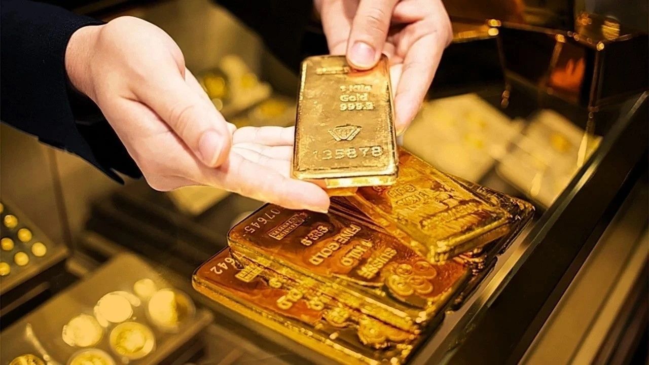 Tarihi Düşüşün Ardından Altın Toparlandı 4 Şubat 2026 Gram Ve Çeyrek Altın Kaç Tl (2)