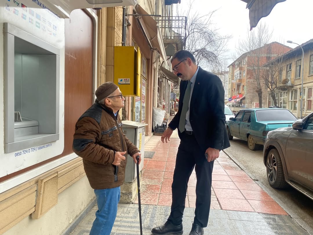 Taşköprü'de Esnaf Ve Vatandaşlarla Sohbet Etti Taleplerini Dinledi 12