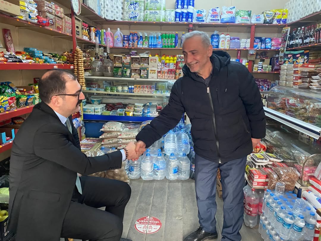 Taşköprü'de Esnaf Ve Vatandaşlarla Sohbet Etti Taleplerini Dinledi 13