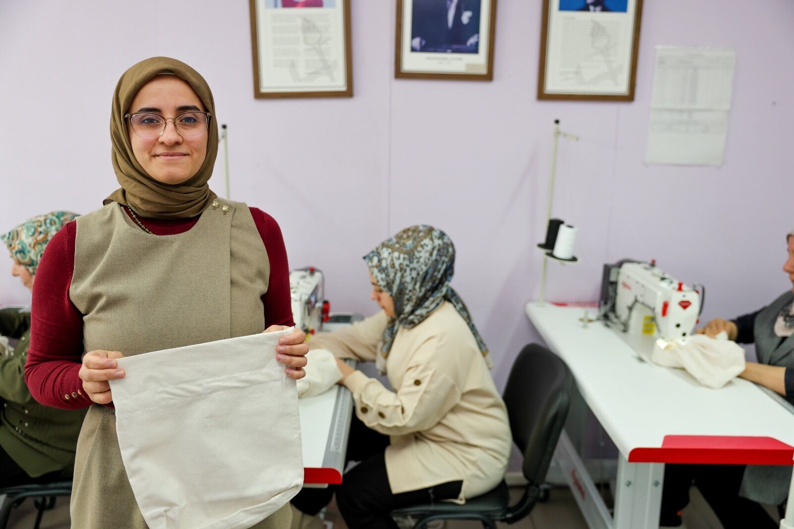 Taşköprü'de Kadınlar Hem Ekonomiye Hem De Çevreye Katkı Sağlıyor 8888888888888888888888888888888888888888888888888888888