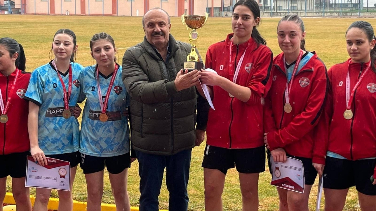 Taşköprü’de Ragbi Şöleni Bölge Biletini Alanlar Belli Oldu (6)