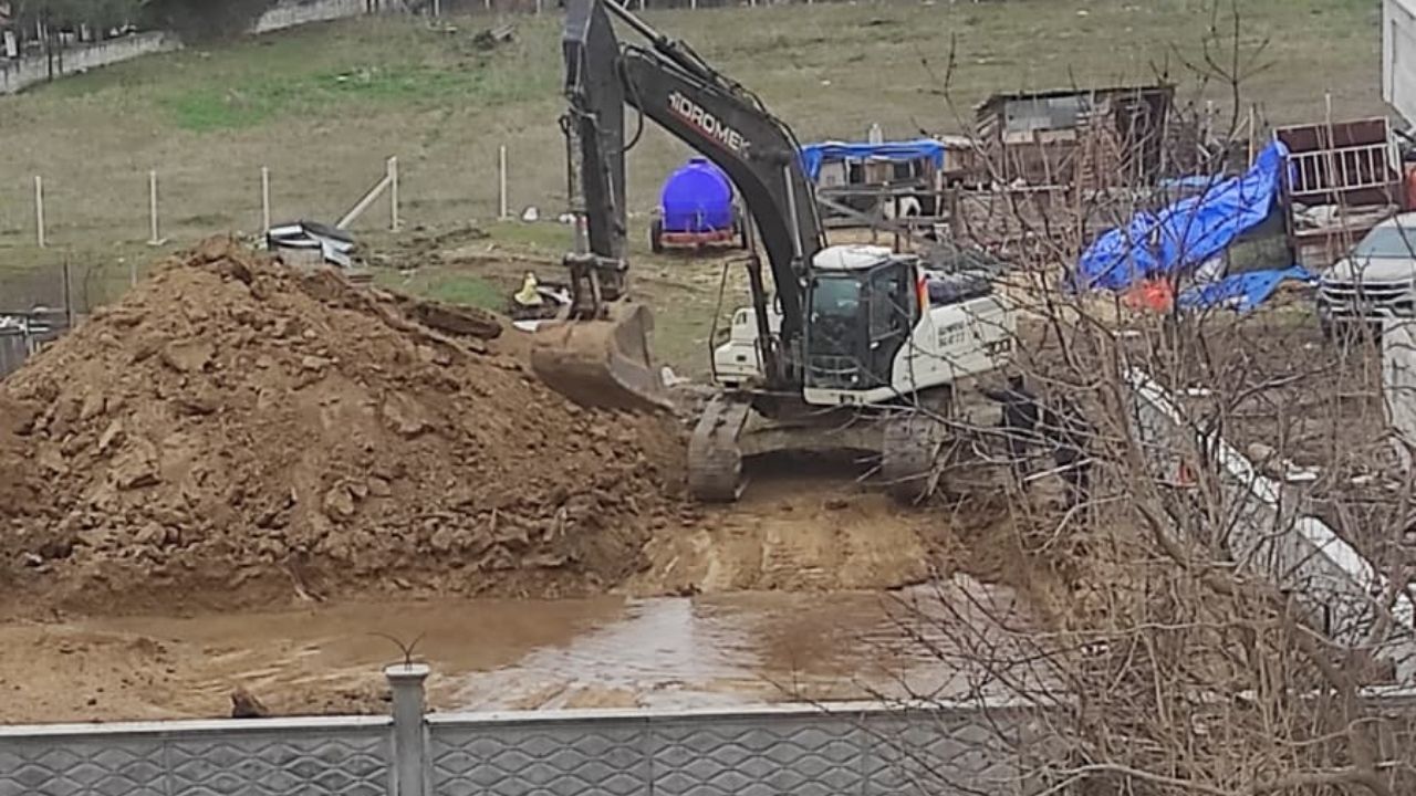 Taşköprü’de Su Hattı Patladı Mahalle Susuz Kaldı (2)