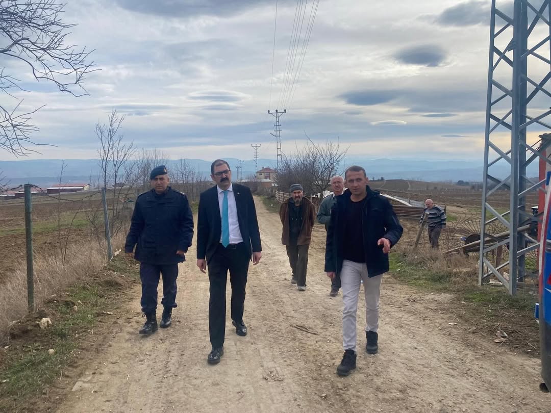 Taşköprü'nün Köyünü Yerinde Inceledi Vatandaşların Talepleri Dinlendi 14