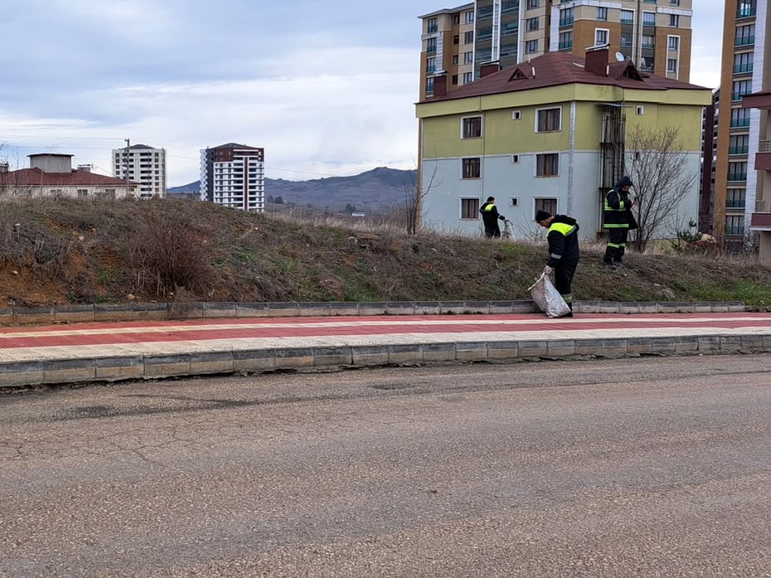 Temizlik Timleri Sahada Kastamonu'da Çalışmalar Hız Kesmeden Sürüyor 44