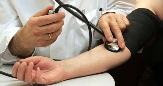 Uzman Hekim Uyardı! Şikayetim Yok Demeyin Sessizce Ilerliyor! 12