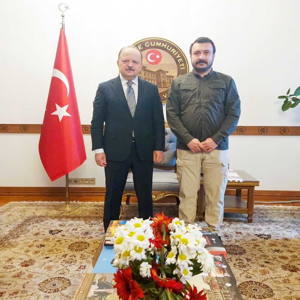 Vali Meftun Dallı Muhtar Hakan Çölez 8