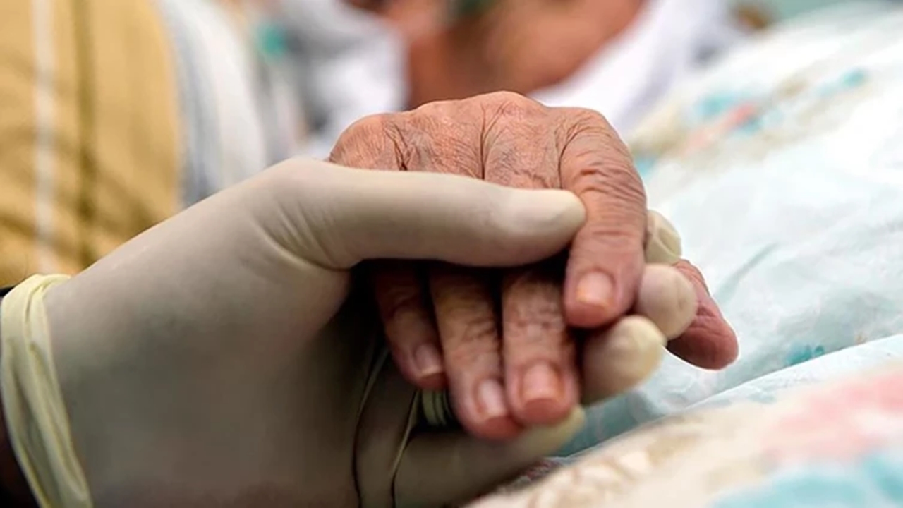 Yaşlı Yeni Dönem Kas