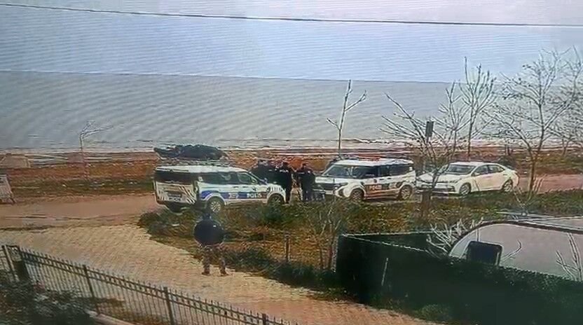 16 Yıllık Hükümlü Polisten Kaçıyordu Yere Düşünce Yakalandı! 6