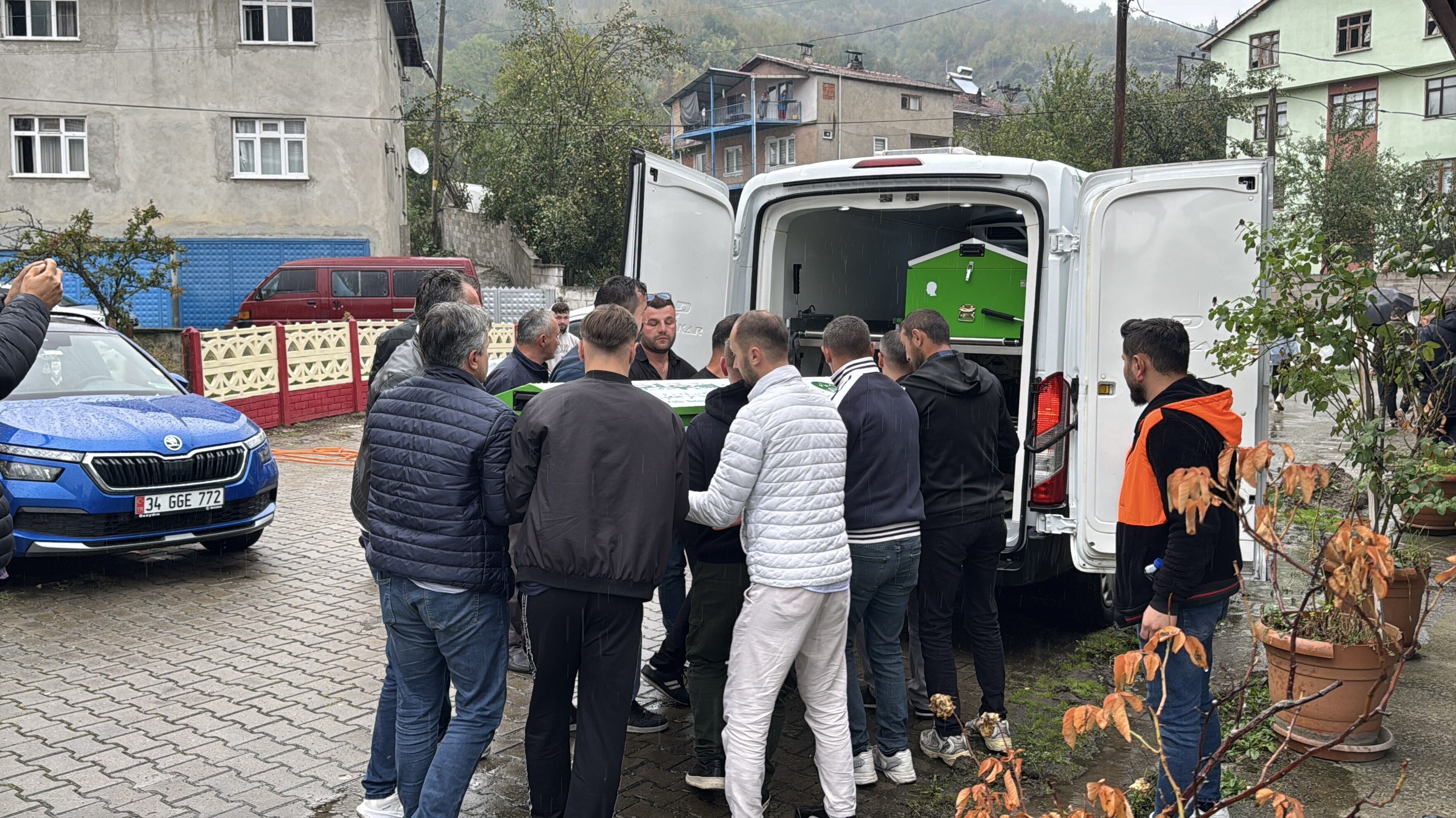 24 Yaşındaki Genç Bıçaklanarak Öldürülmüştü Sanık Hakim Karşısına Çıktı! 88888888888888888888888888888888888888888888888888