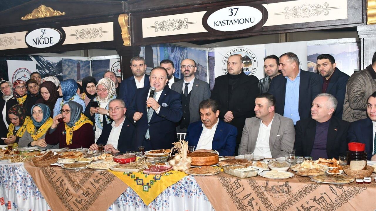 645626648 2091499778058814 6879886823754581696 N