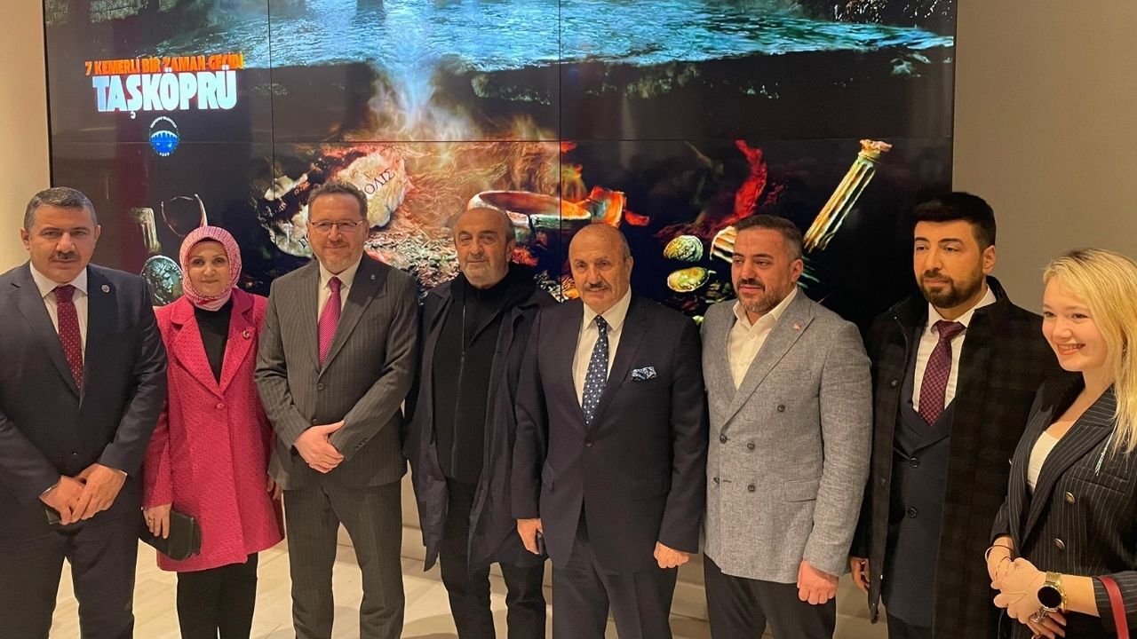 7 Kemerli Zaman Geçidi Taşköprü Için İstanbul’da Özel Gala (1)