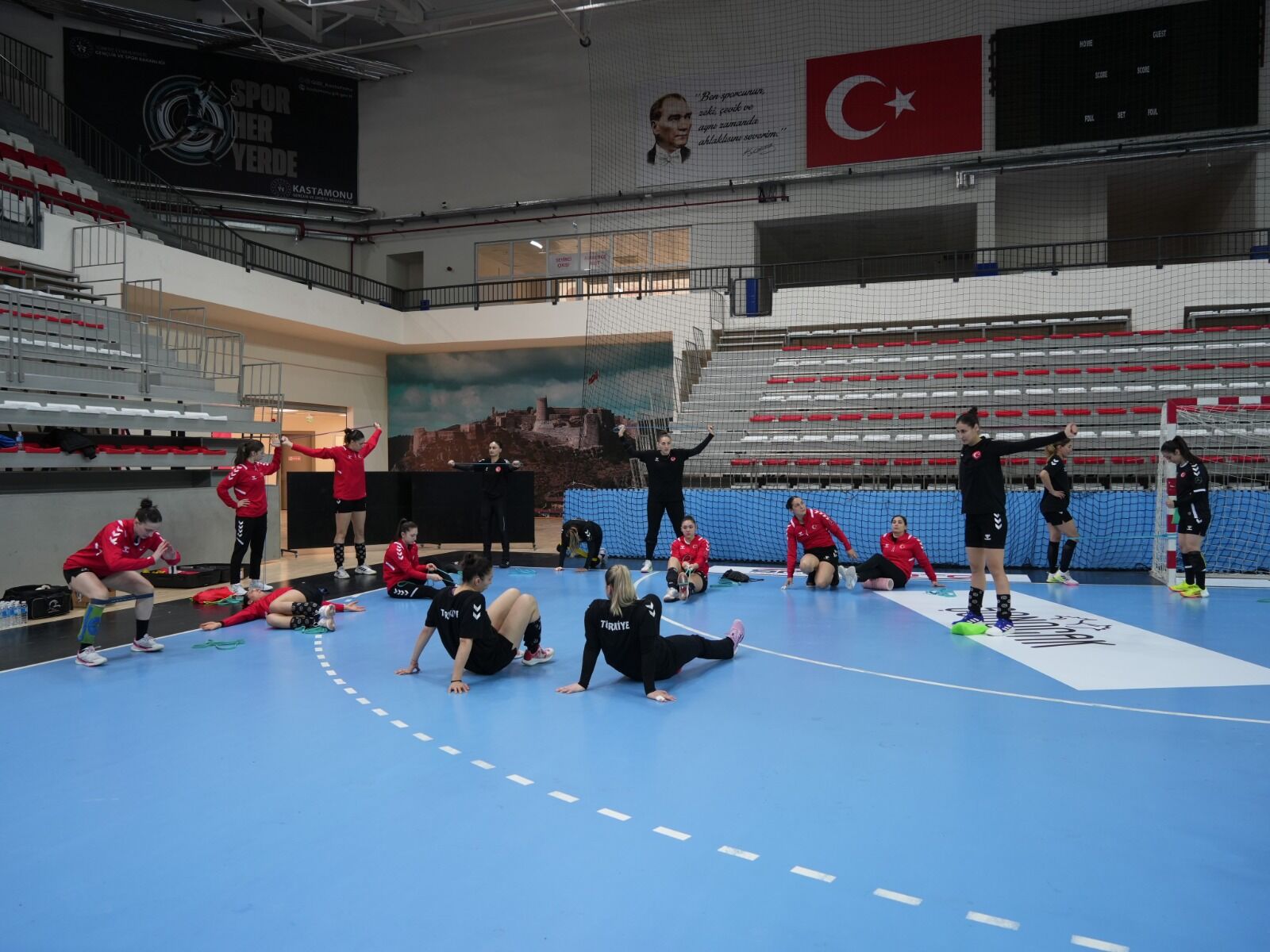 A Milli Takım Çekya Maçının Hazırlıklarını Kastamonu'da Sürdürdü 2