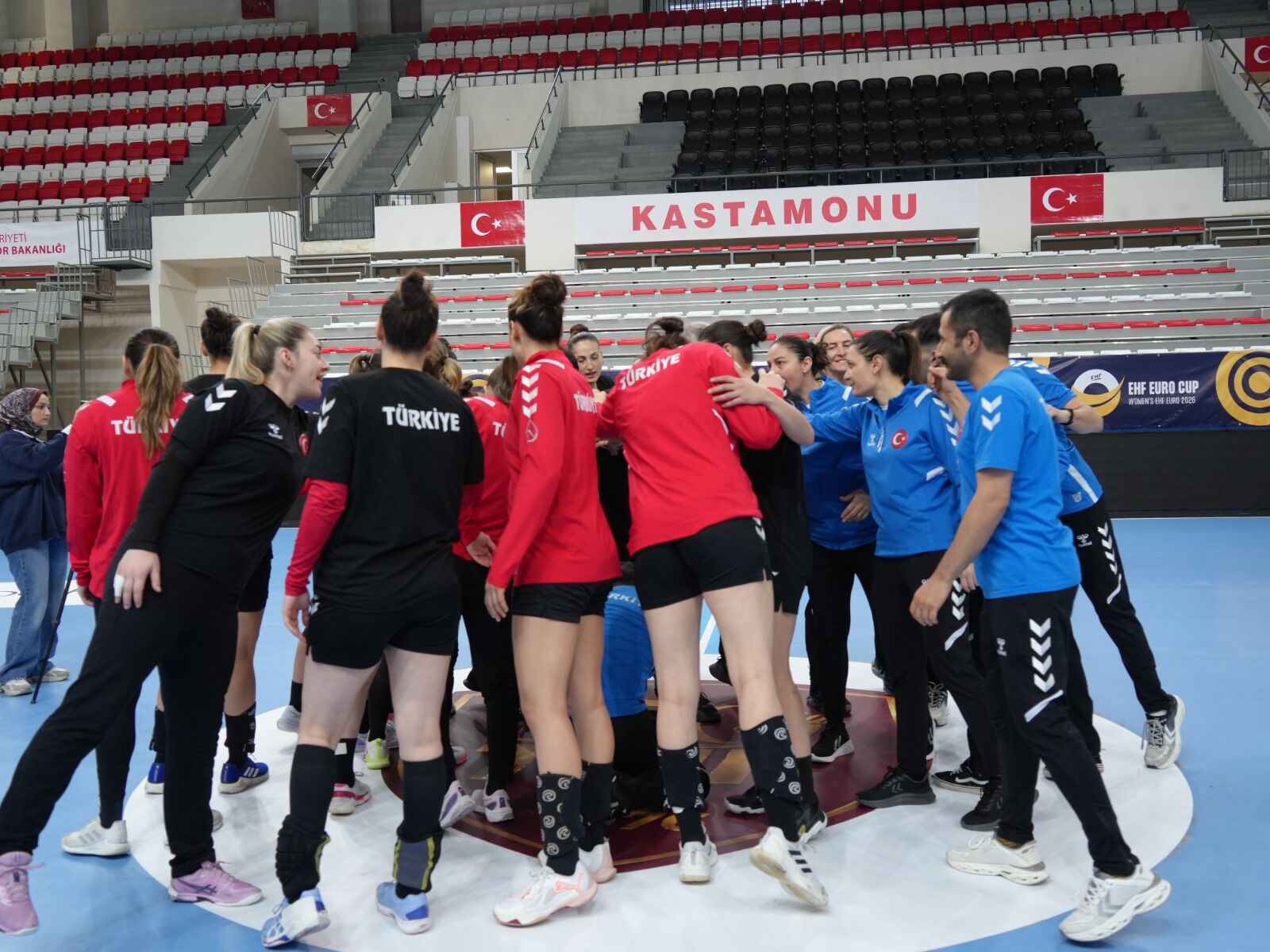 A Milli Takım Çekya Maçının Hazırlıklarını Kastamonu'da Sürdürdü 4