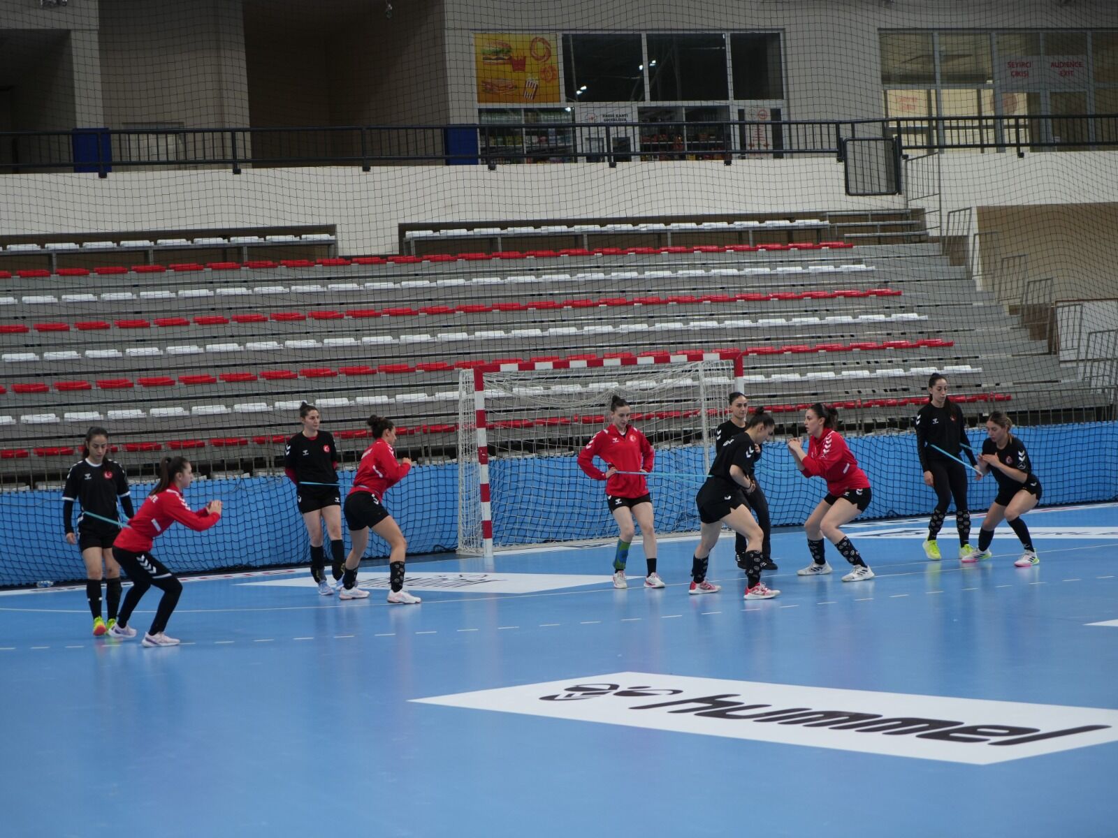 A Milli Takım Çekya Maçının Hazırlıklarını Kastamonu'da Sürdürdü 89