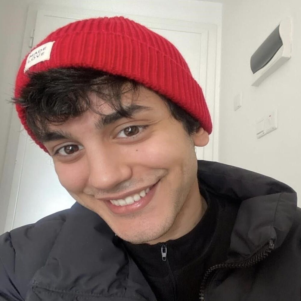 Ağaç Devrildi Canından Old (1)