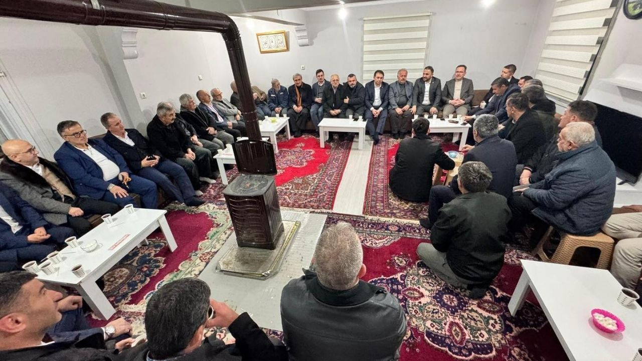 Ak Parti Taşköprü’de Temaslarını Sürdürdü Yazıhamit Köyü’nde Buluşma (4)